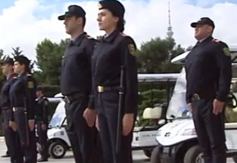 Qadın polislər asayişin keşiyində