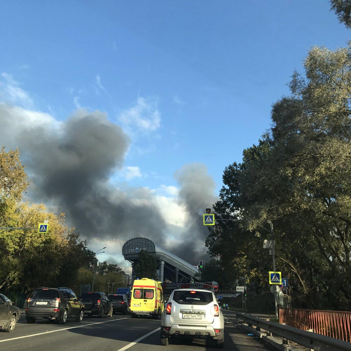 Пожар в торговом центре в Москве: миллиарды рублей ущерба