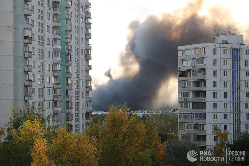 Пожар в торговом центре в Москве: миллиарды рублей ущерба