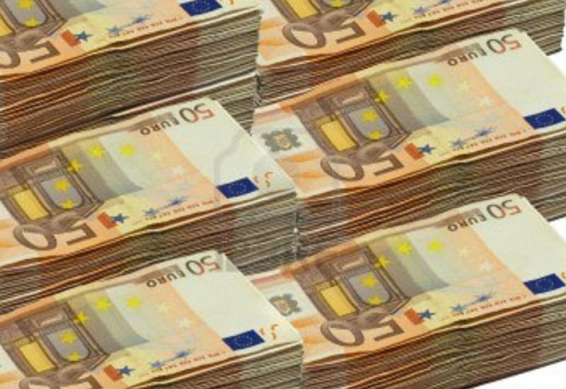 İrəvanda bankdan 60 min avro oğurlandı