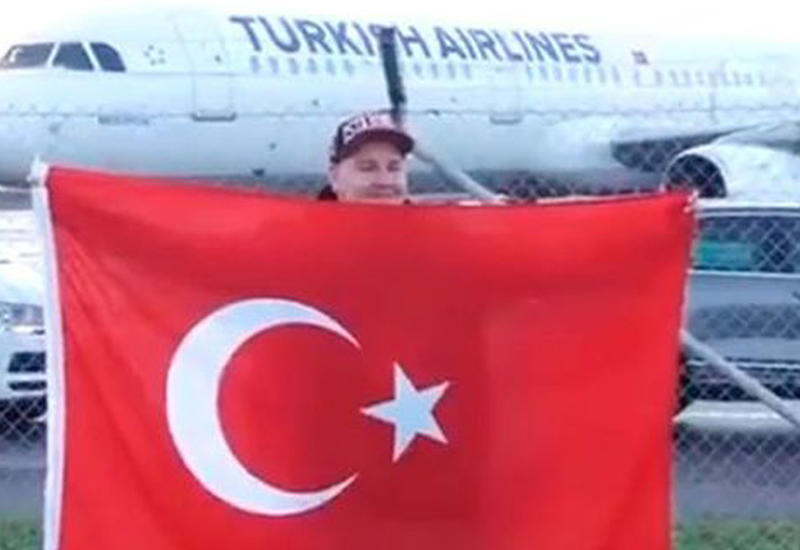 Сборную Турции в Финляндии встретил только один болельщик