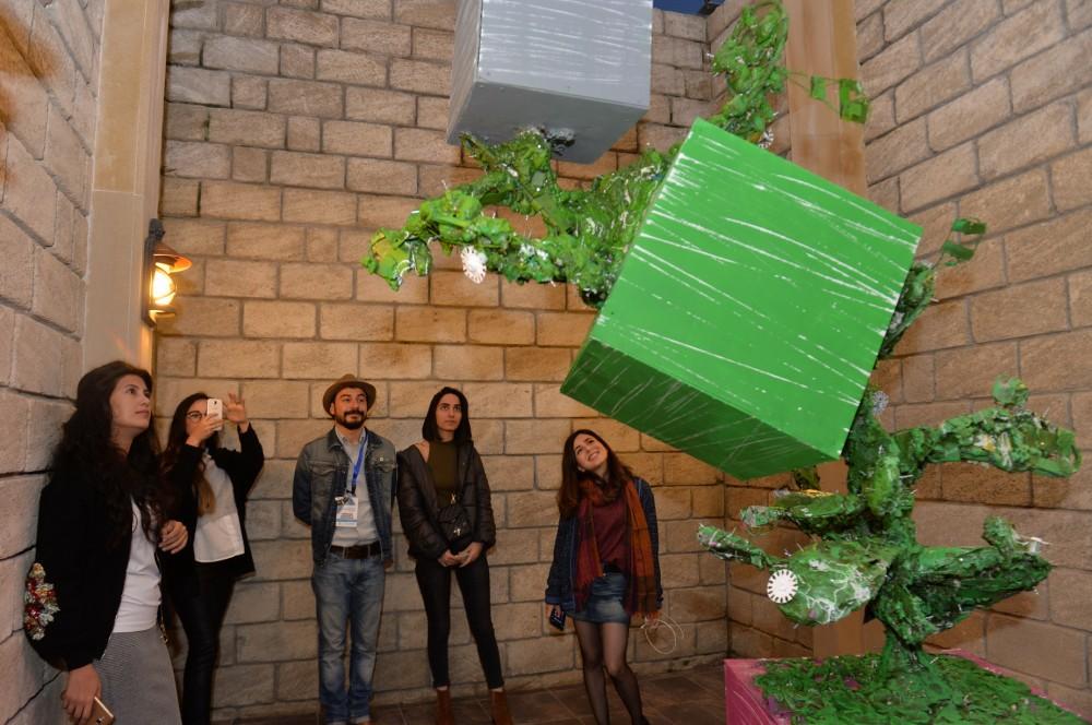 В Баку открылась VI Международная выставка «От отходов к искусству»