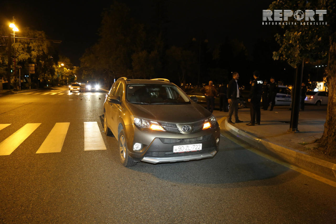В Баку свидетель аварии совершил ДТП