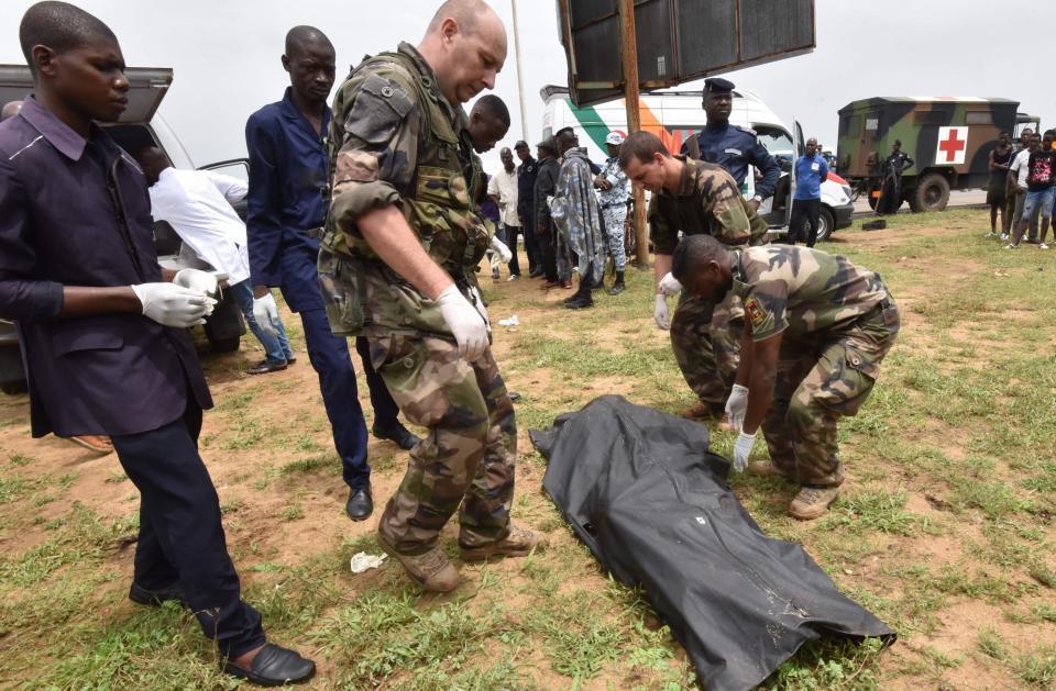 Fransa hərbçilərinin təyyarəsi qəzaya uğradı: