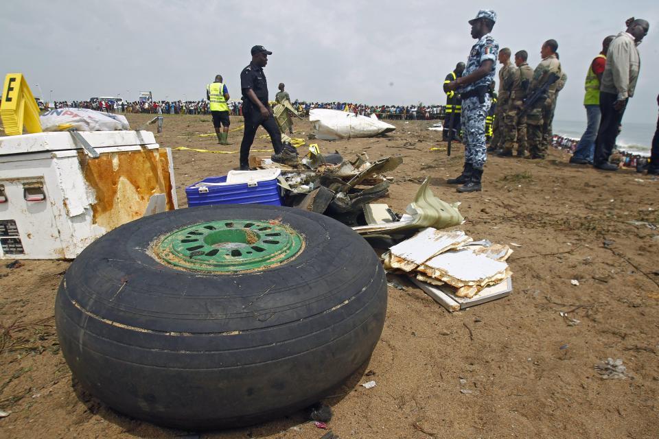 Fransa hərbçilərinin təyyarəsi qəzaya uğradı: