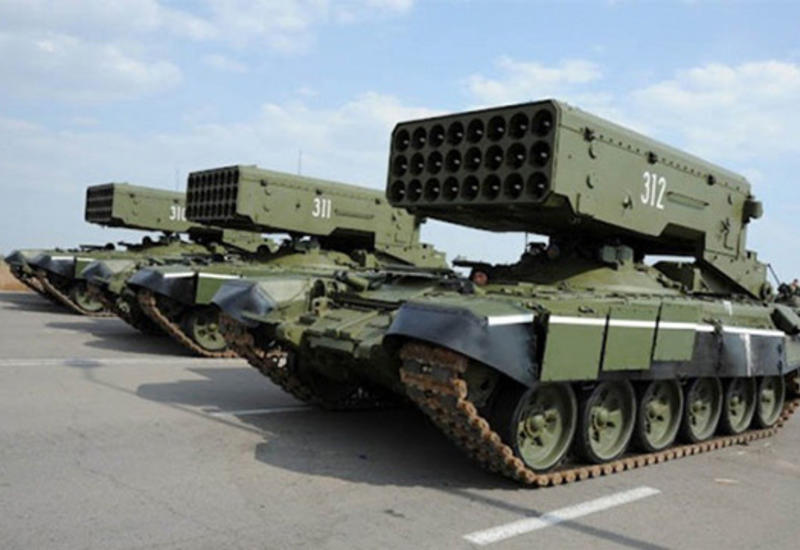 Россия вооружает сумасшедший армянский режим. Баку ждет ответа