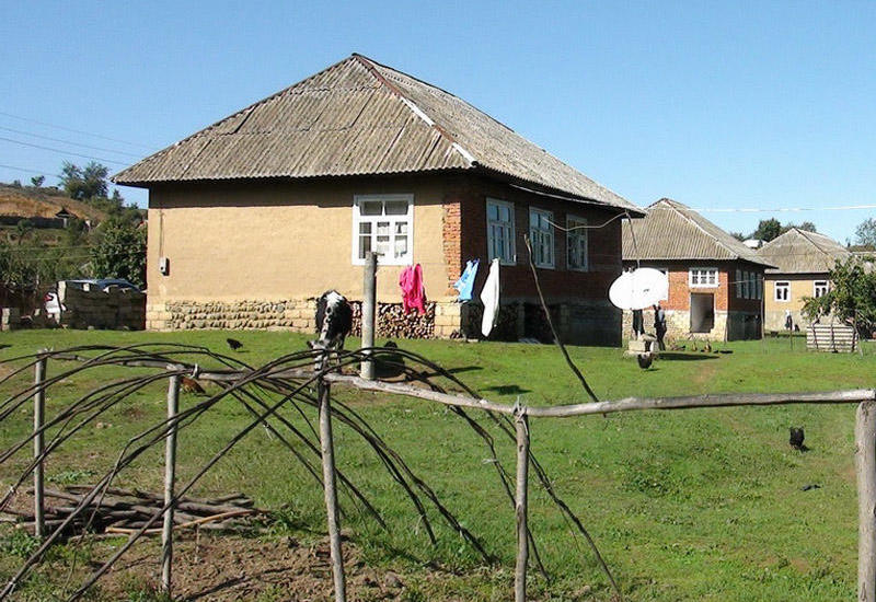 Masallının bu kəndində evlər təhlükədədir