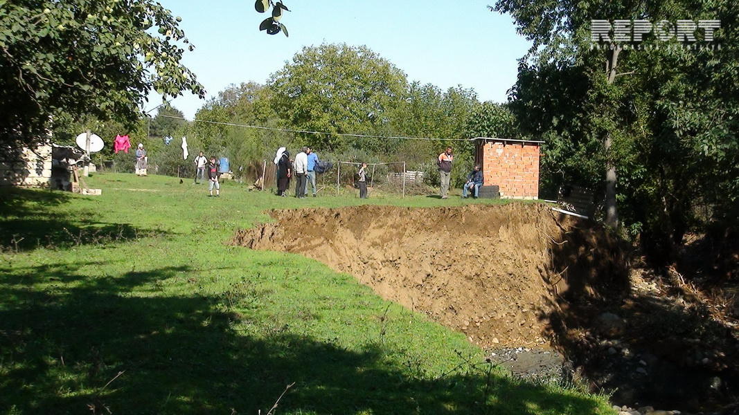 Masallının bu kəndində evlər təhlükədədir