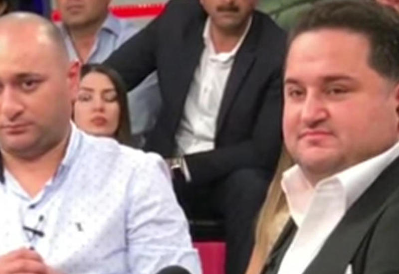 "Mən çıxıram, gəl mubarizə aparaq"