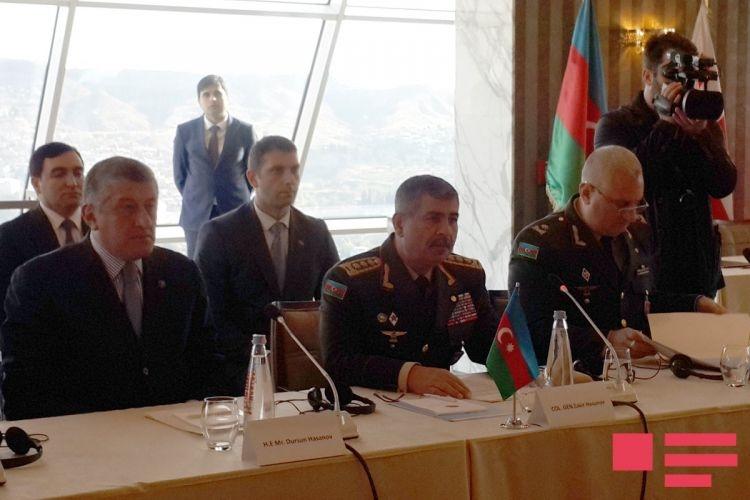 Закир Гасанов встретился с начальником генштаба ВС Турции