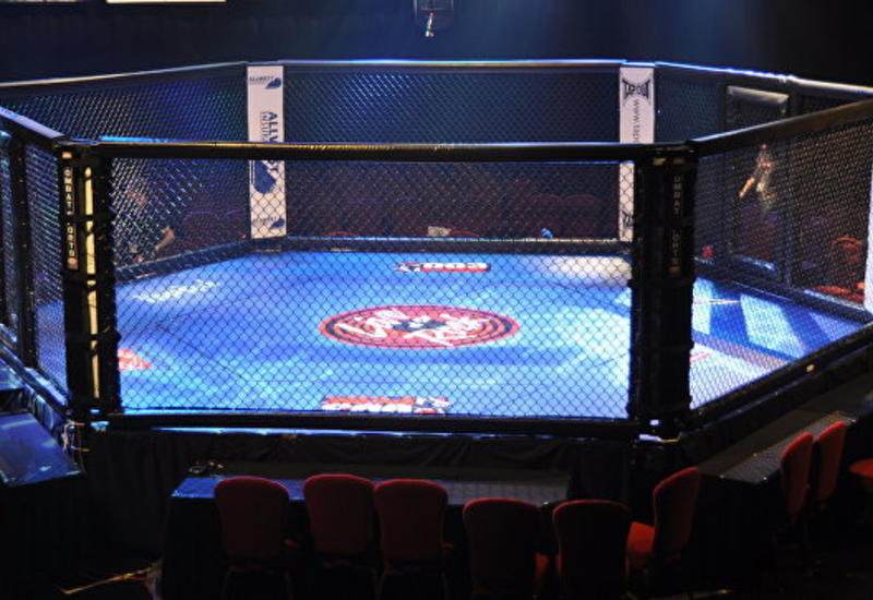 В соцсетях обсуждают кровавый поединок женщин-бойцов MMA