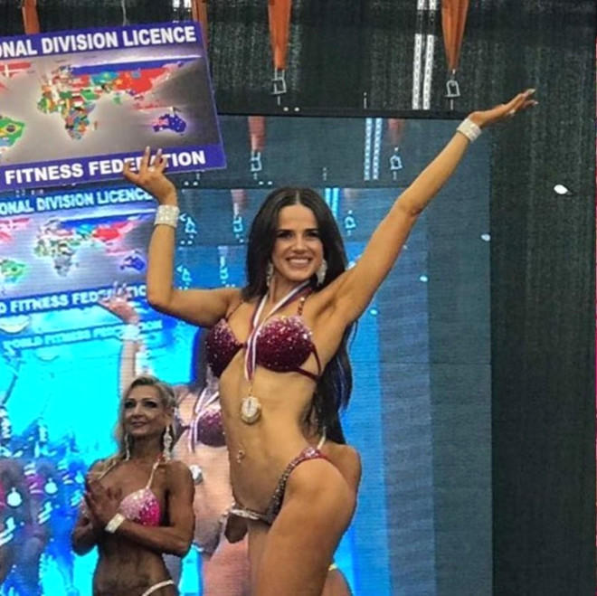 “Türk Hava Yolları”nın stüardessası bikini üzrə yarışmada qalib seçilib
