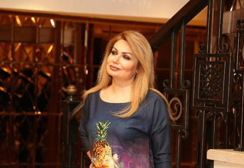 Könül Kərimova əsəbləşdi: "Bu cür ailə olmaz"