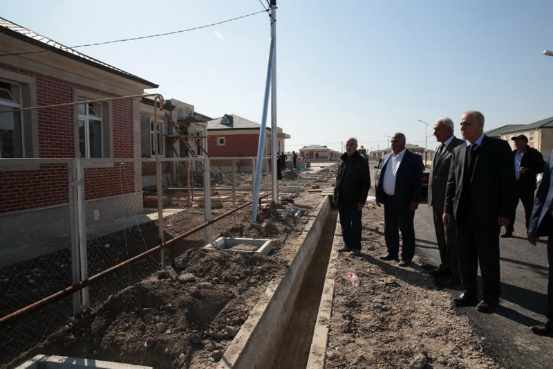 Cocuq Mərcanlının günəşli payızı