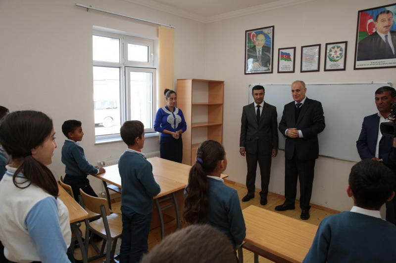 Cocuq Mərcanlının günəşli payızı