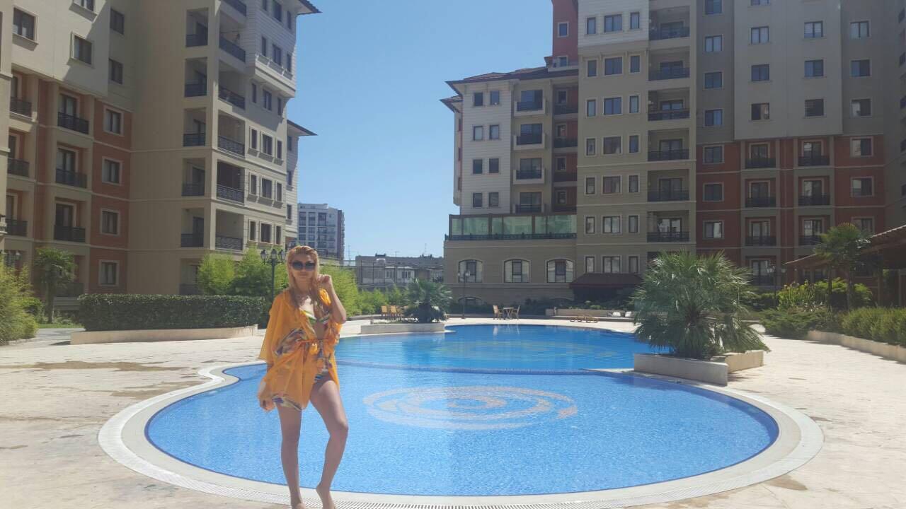 "Yarım milyonluq ev, 120 minlik avtomobil"