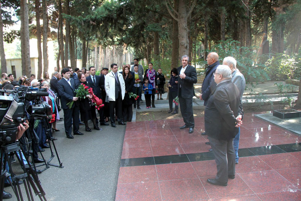 В Баку почтили память Муслима Магомаева