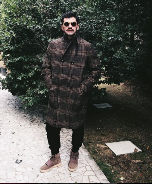 Yaraşığı və geyimi ilə instaqramın ulduzuna çevrilən Tibilisi meri