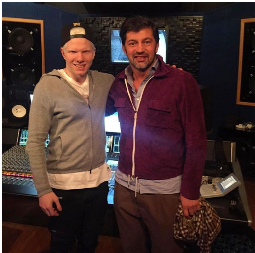 Yaraşığı və geyimi ilə instaqramın ulduzuna çevrilən Tibilisi meri