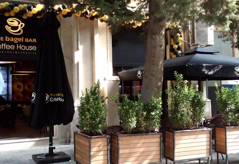 The Bagel Bar Coffee House теперь ждет гостей и по новому адресу