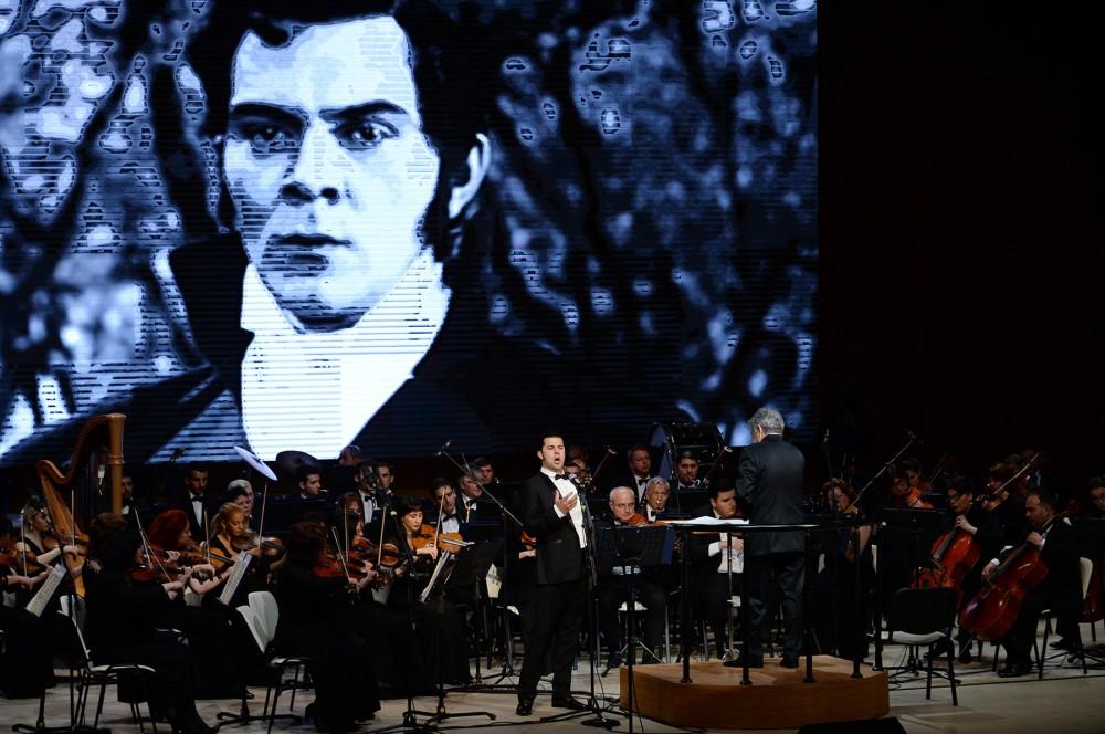 В Центре Гейдара Алиева отмечен 75-летний юбилей Муслима Магомаева
