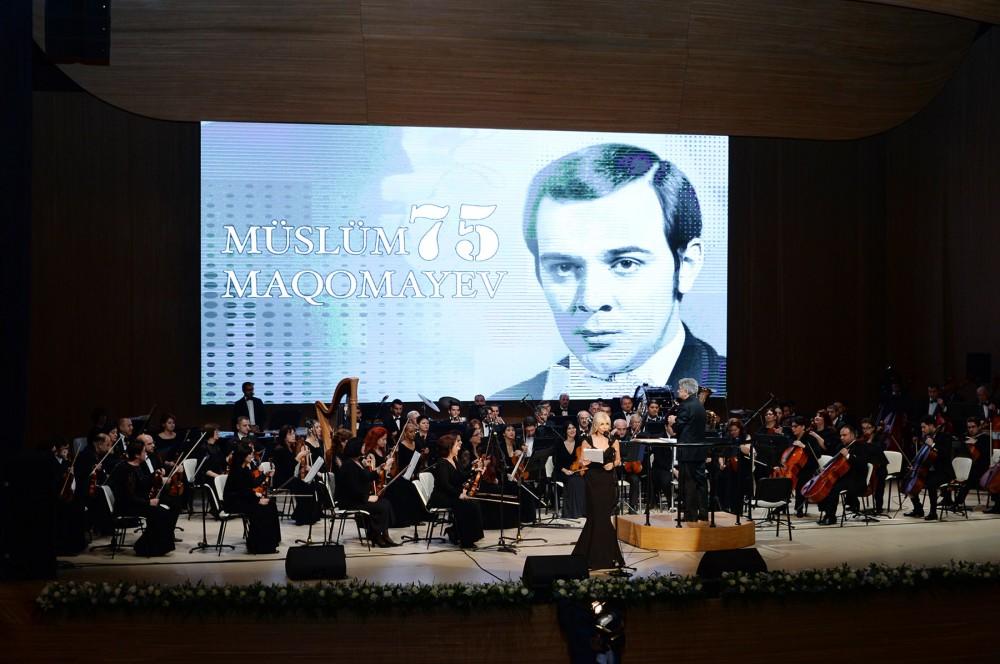 В Центре Гейдара Алиева отмечен 75-летний юбилей Муслима Магомаева
