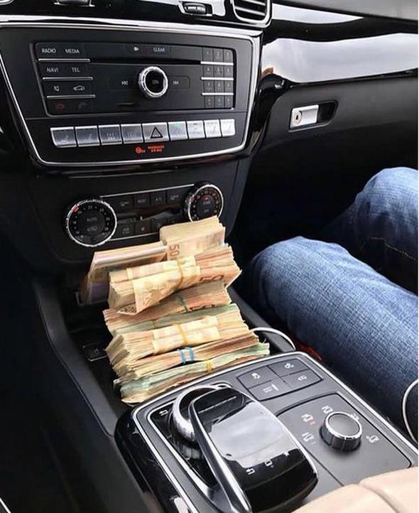 "Instagram"ın ən zəngin uşaqları