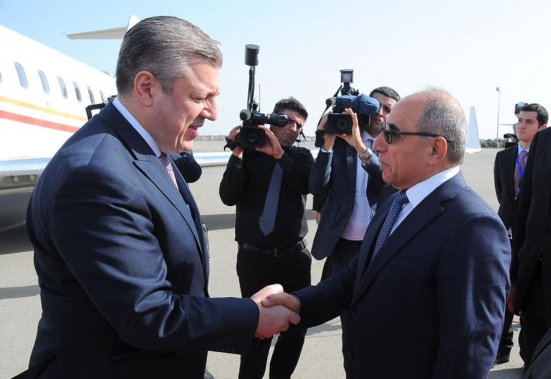 Премьер-министр Грузии прибыл в Азербайджан