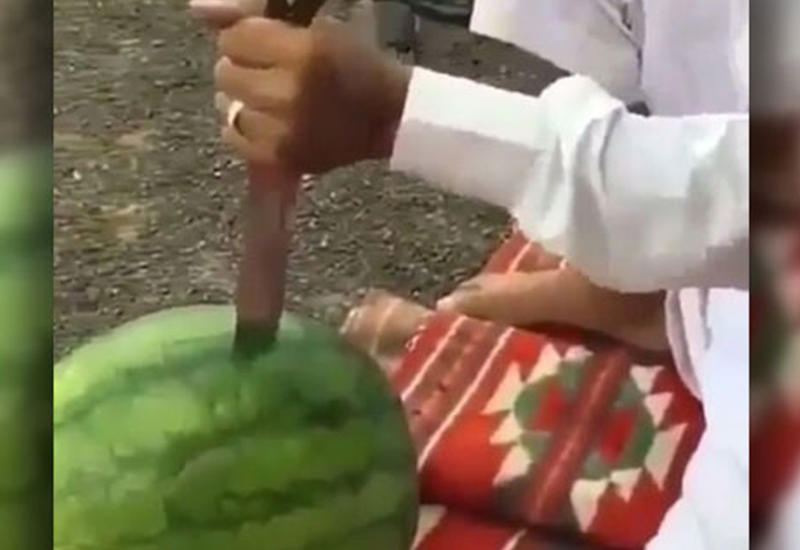 Араб, увидевший арбуз впервые в жизни