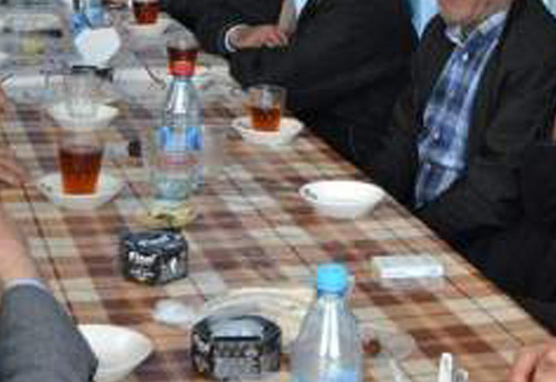 "Canlı" XƏSTƏLİYİ: Yas mərasimlərinin sosial şəbəkədə birbaşa göstərilməsi