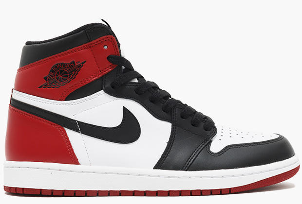 Названы лучшие кроссовки года