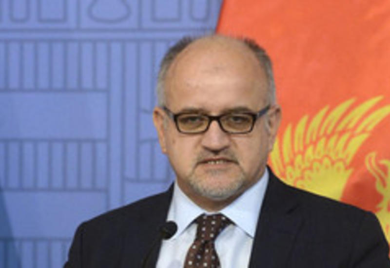 Глава МИД Монтенегро прибыл в Азербайджан