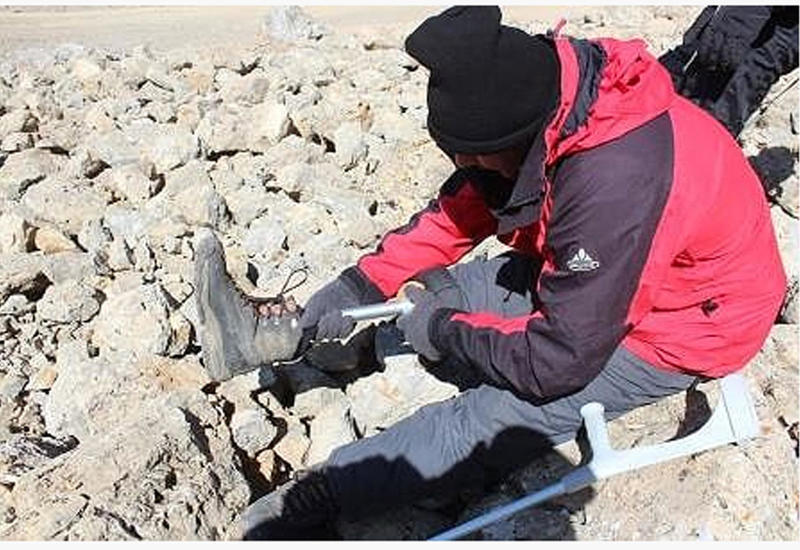 Паралимпиец совершил восхождение на горную вершину Азербайджана