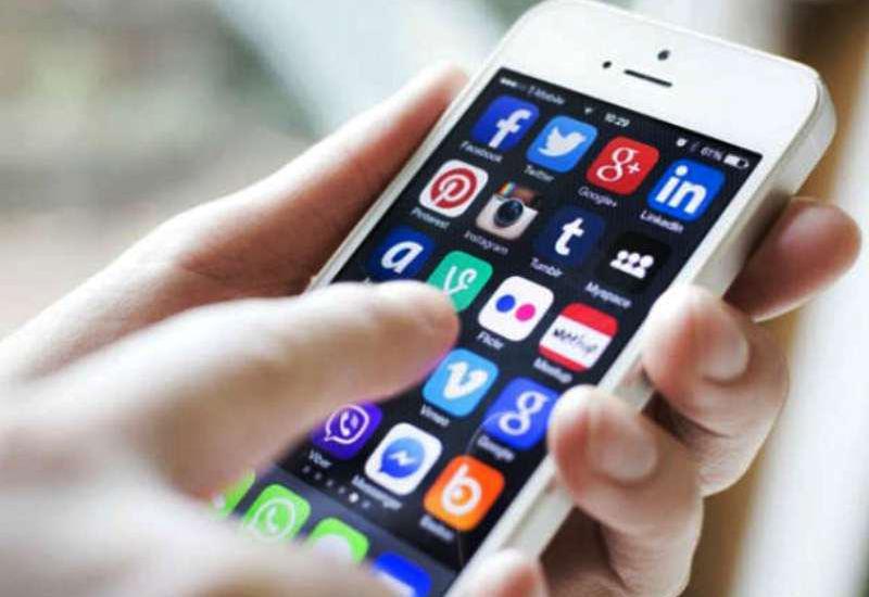 Zəmanətlə aldığı telefon işləmədi, şirkət isə müqaviləyə əməl etmir