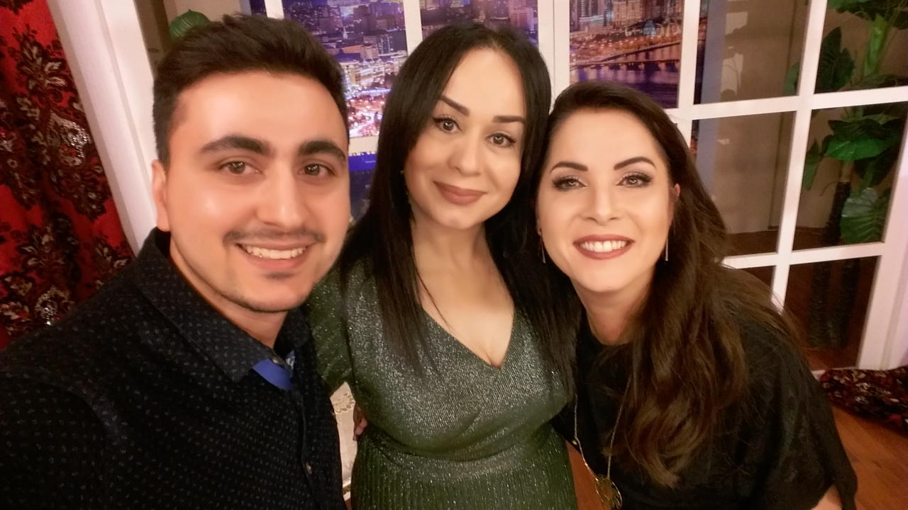 Daha 3 türkiyəli məşhur Bakıya gəldi