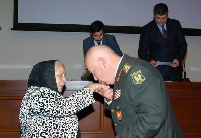 Ermənilər azərbaycanlı generalın görüntüsünü paylaşdı