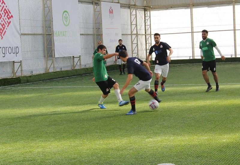 Футбольные страсти AZFAR Business League - голы, желтые и красные карточки