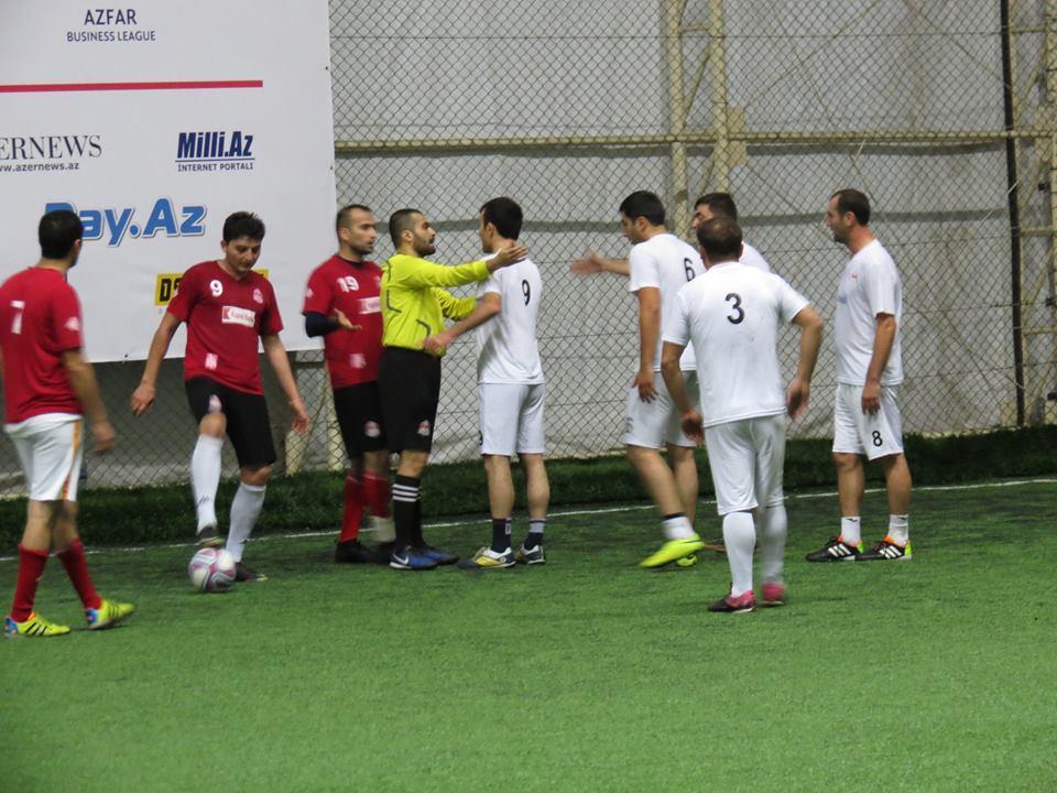 Футбольные страсти AZFAR Business League - голы, желтые и красные карточки