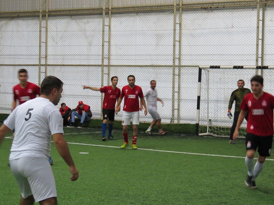 Футбольные страсти AZFAR Business League - голы, желтые и красные карточки