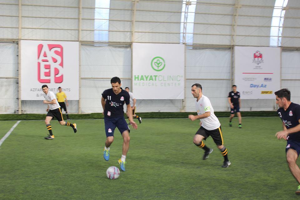 Футбольные страсти AZFAR Business League - голы, желтые и красные карточки