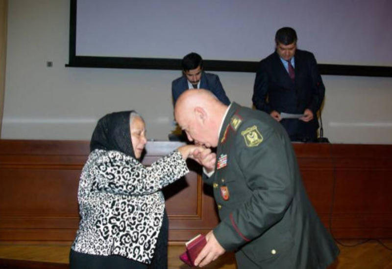 Ermənilərin HƏSƏD APARDIĞI azərbaycanlı general