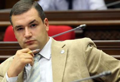 Посадившего журналистку армянского депутата ждет расплата
