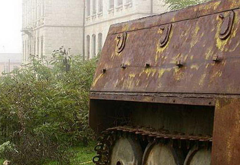 Саргсян экстренно меняет законы: нужно вернуть Карабах и остаться в живых