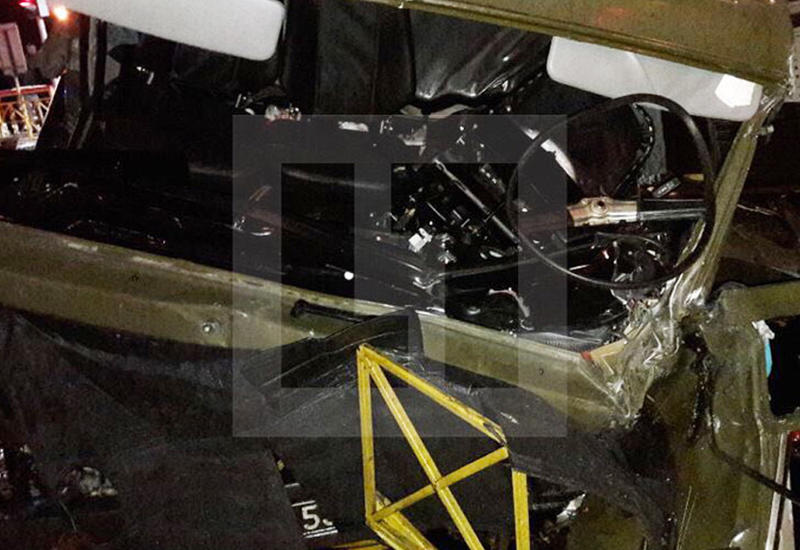 В Подмосковье поезд снес военный грузовик с людьми