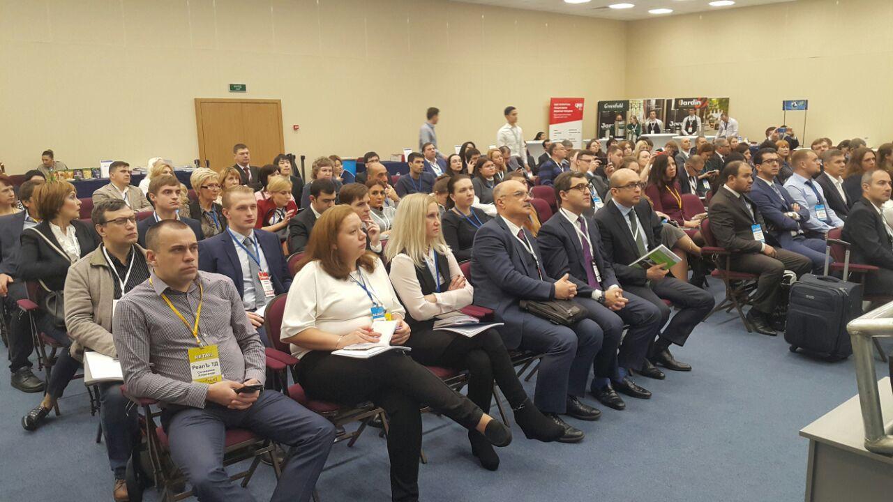 Азербайджан договаривается о продаже своей продукции в крупнейших супермаркетах России