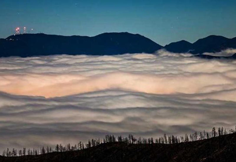При просмотре этого видео вам сложно будет поверить, что это облака, а не океан