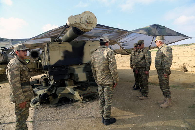 Азербайджанские военные получили новый жилой комплекс