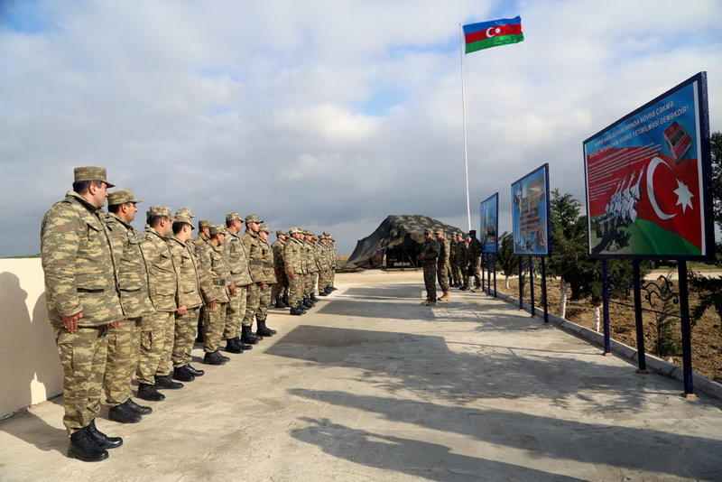 Азербайджанские военные получили новый жилой комплекс