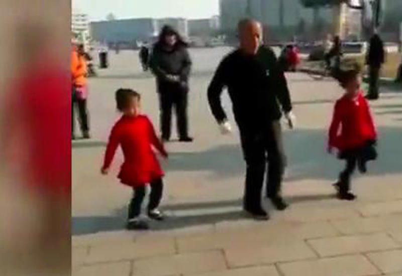 "Вирусный" танец в Гонг-Конге