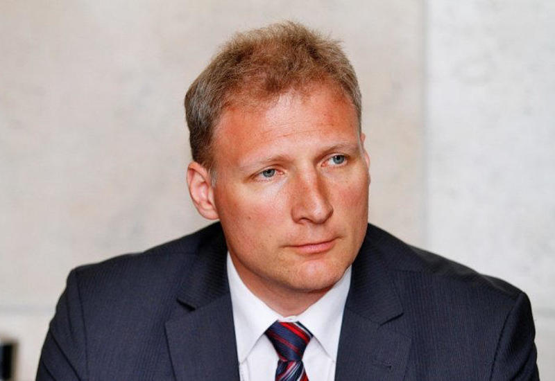 Франция и Литва помогут Азербайджану